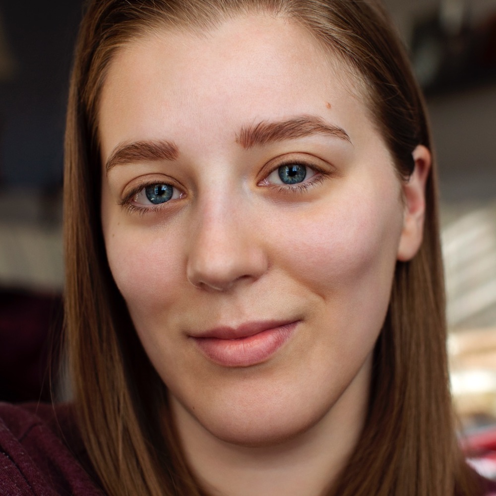 Meet your Posher, Arianna